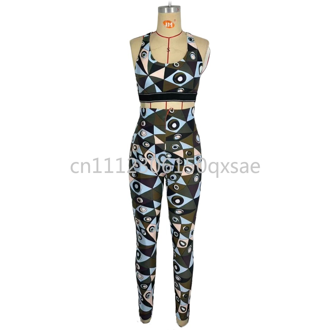 Fashion Design Women's Swimsui - огляд і ціна Women Fashion Logo Design