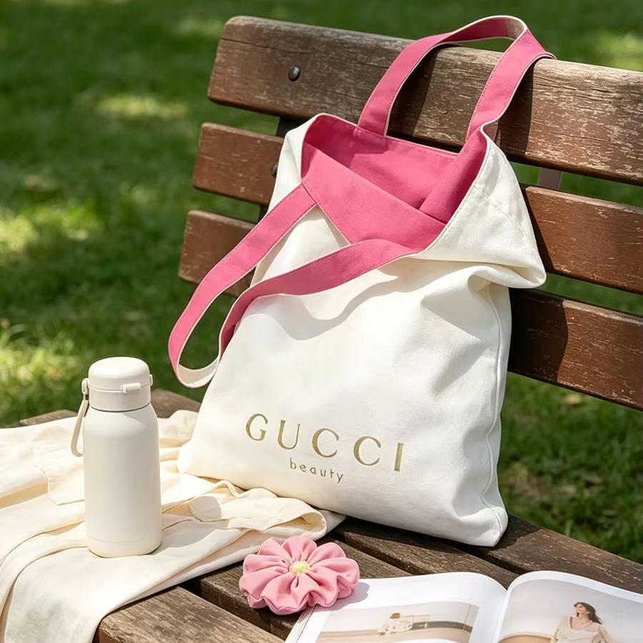 GUCCIs bag Women Canvas Tote B - огляд і ціна Canvas Tote Bag